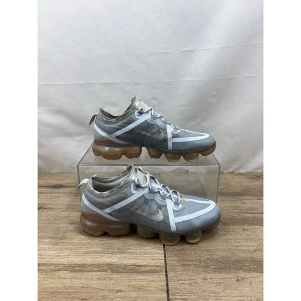 Nike Air VaporMax 2019 Metallic Silver White Running Shoes AR6631-001 Mens
